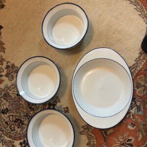 4 piece Dansk Serving dishes